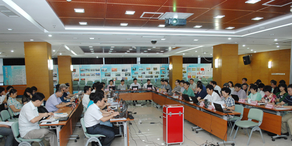 ����Ⱥ��·��  �ƽ�ս���о�